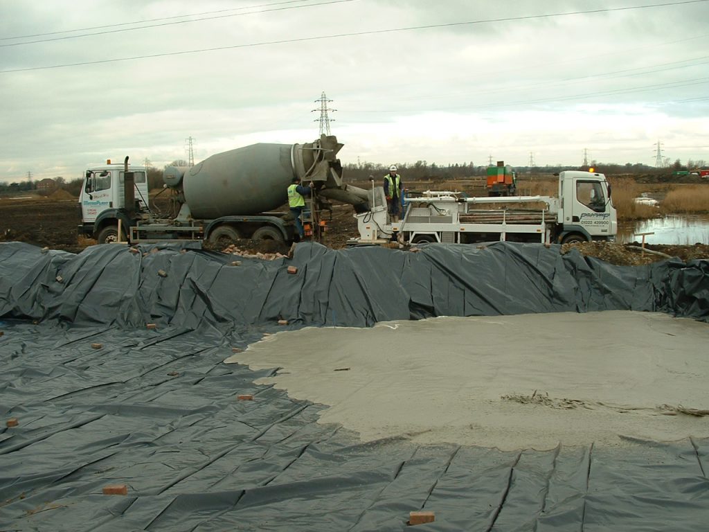 Inline foamed concrete systems producing 400kg/m3 density material for road sub bases on reclaimed marshl and