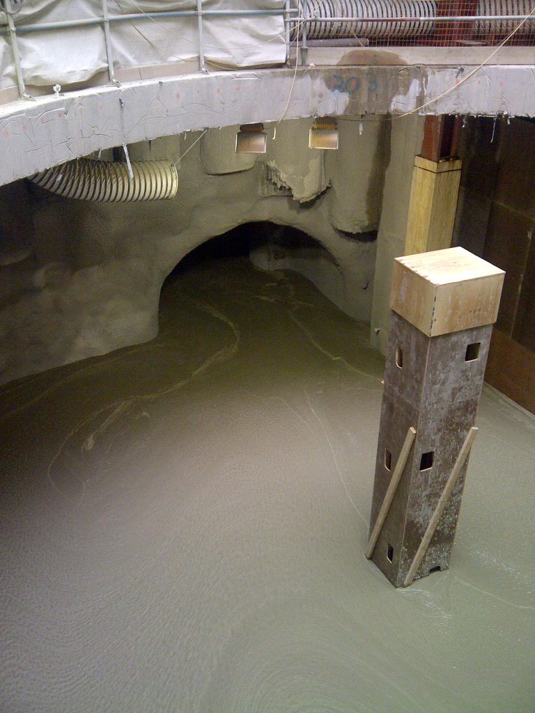 Propump Engineering place 2000m3 of P595 1200kg density foamed concrete into the base of Bond St. Station Eastern ticket hall shaft for Crossrail CSJV